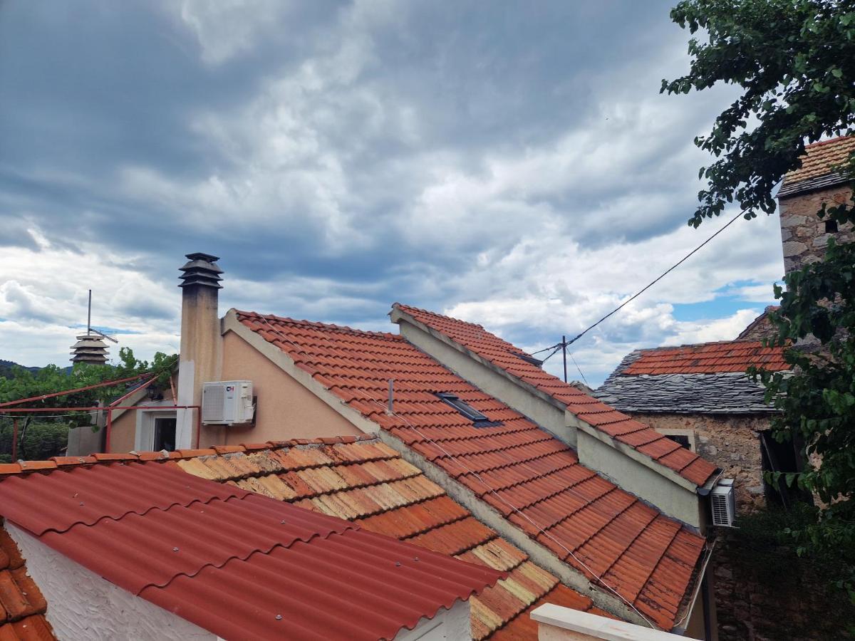 耶尔萨 Kuca Za Odmor Dobrila酒店 外观 照片